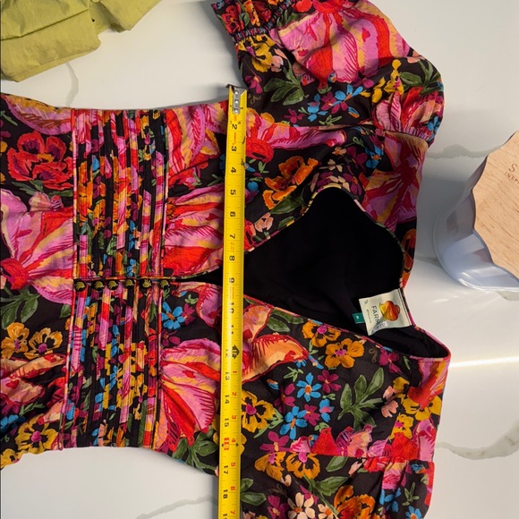 FARM Rio Vibrant Floral Puff Sleeve Dress - Picture 14 of 14